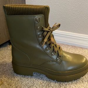 Camo Green Combat Boots